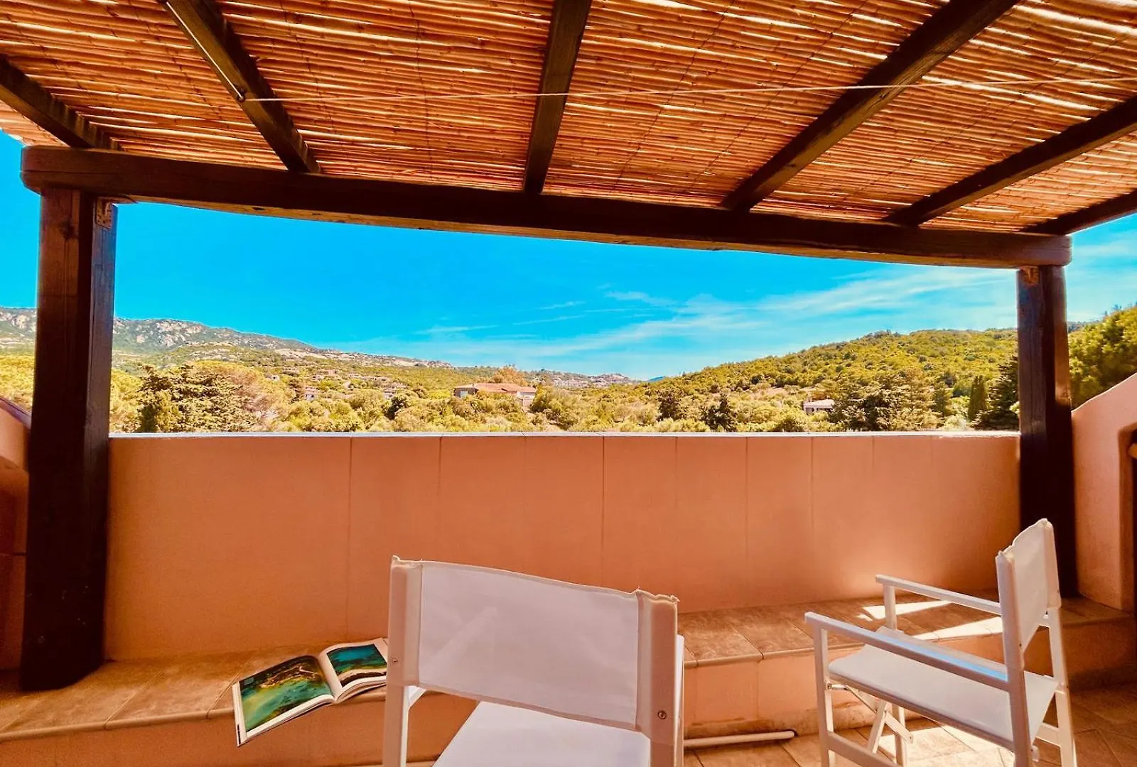 Дом отдыха Sea View Home Cb Байя Сардиния